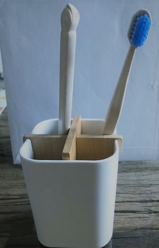 Bamboo & corn starch toothbrush cup